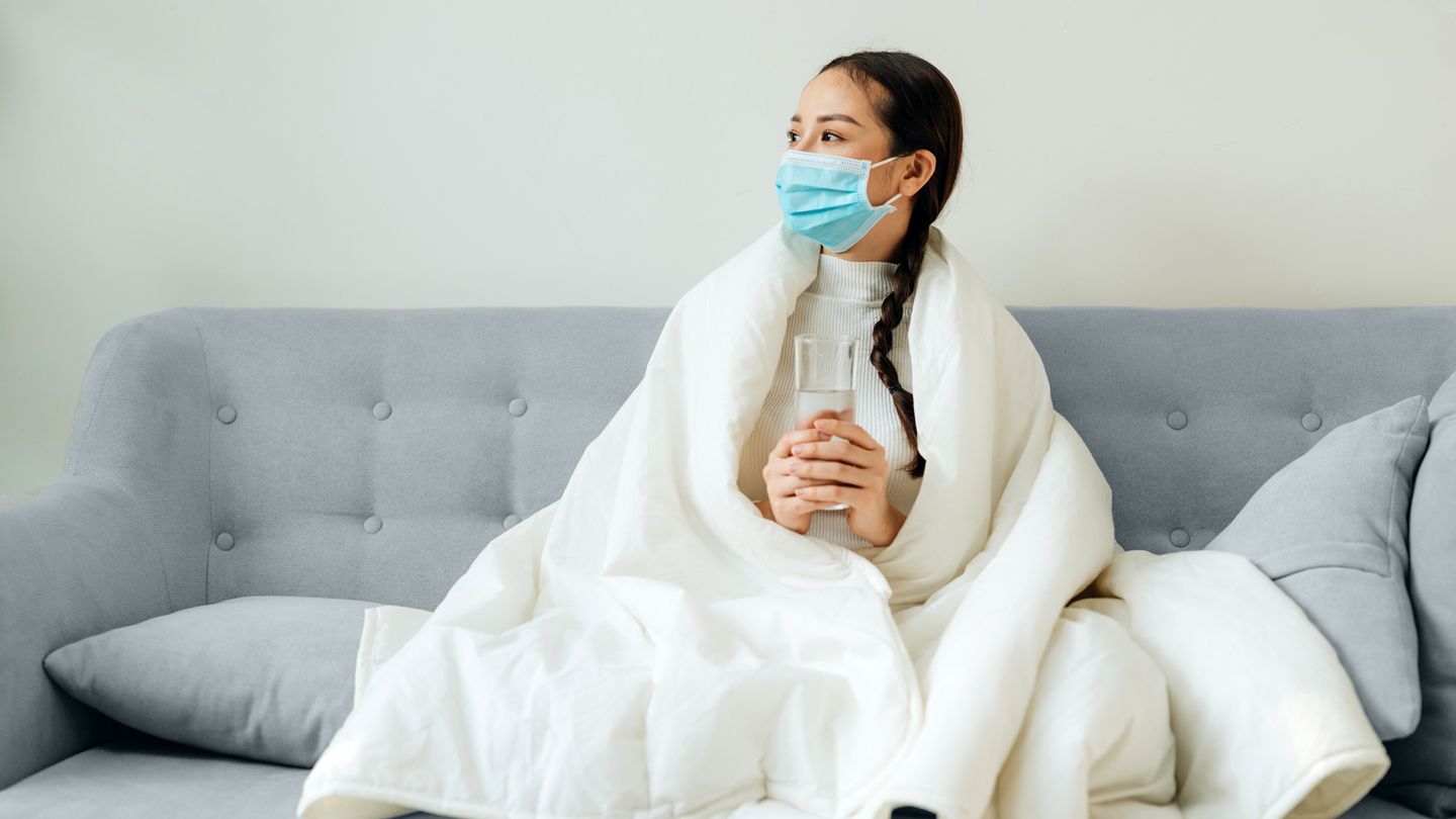 Is Long COVID Contagious? Risk of Transmission and Precautions