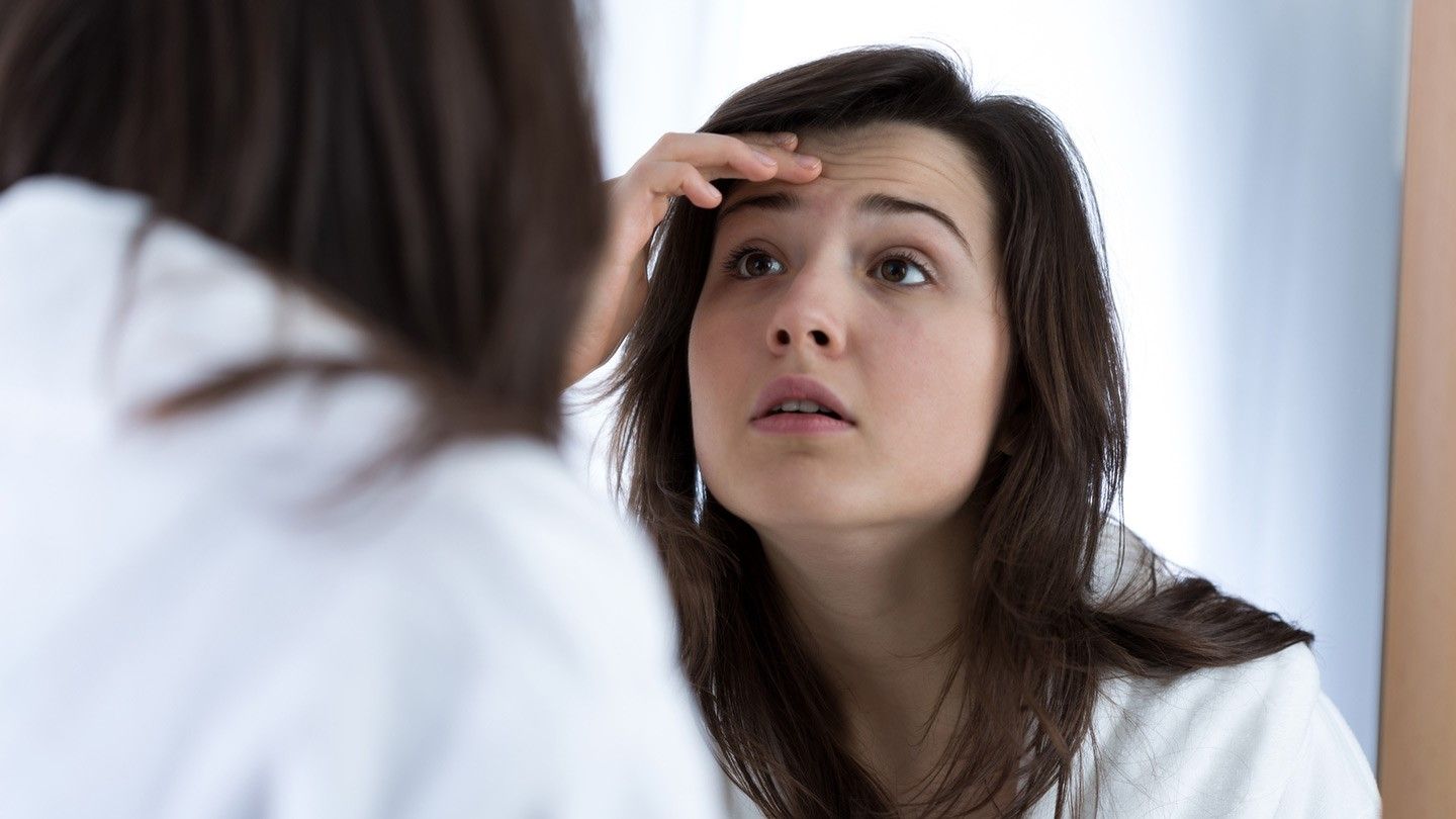 Understanding and Treating Pimples on the Knee