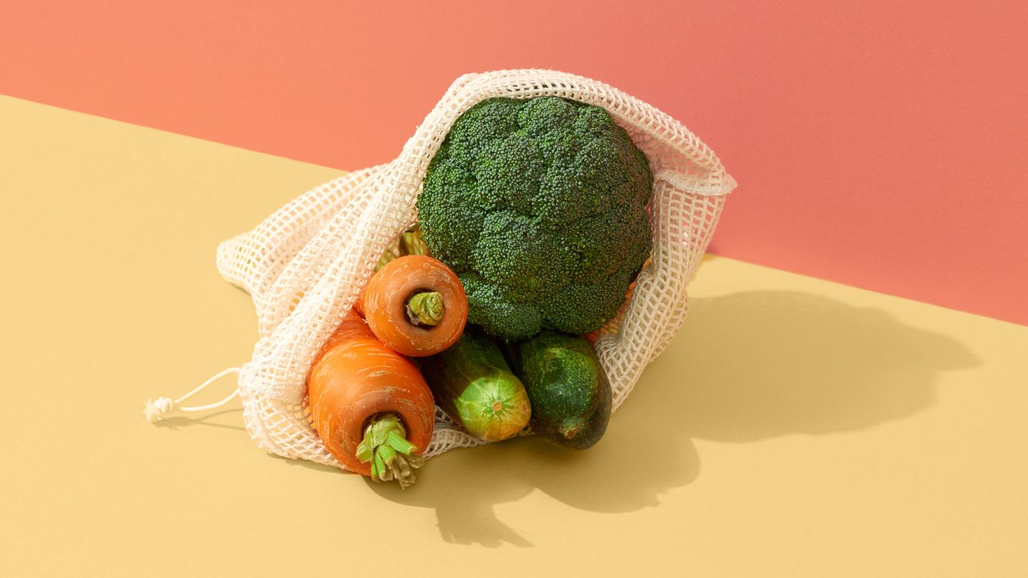 Why Are My Zucchini Short and Fat? Unveiling the Mysteries of Zucchini Growth